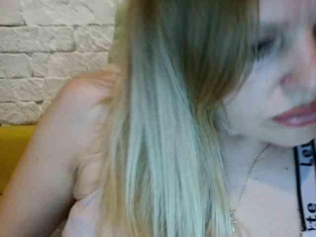 AngelAlone AngelAlone