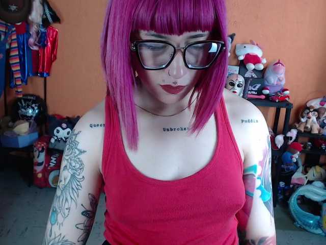 MiaJhons's BongaCams show and profile