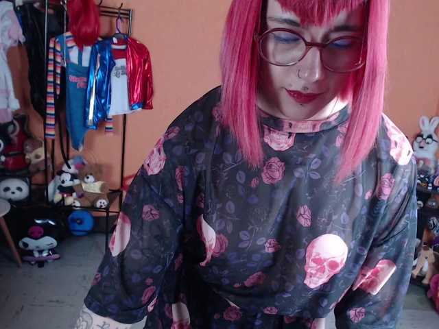 MiaJhons's BongaCams show and profile