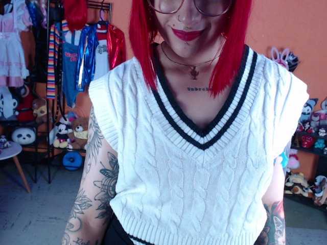 MiaJhons's BongaCams show and profile