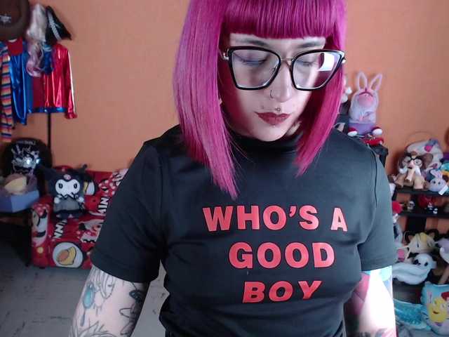 MiaJhons's BongaCams show and profile