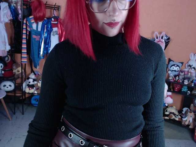 MiaJhons's BongaCams show and profile