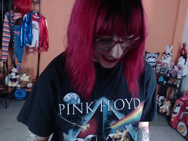 MiaJhons's BongaCams show and profile