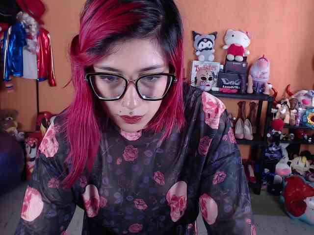 MissMia webcam