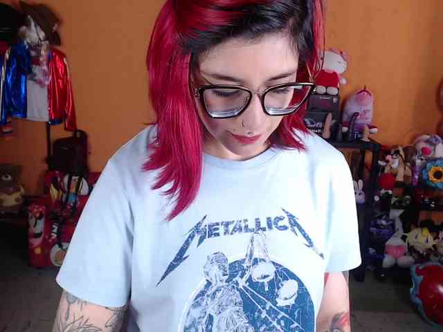 MissMia webcam
