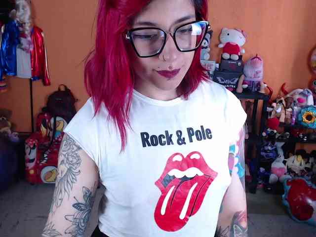 MissMia webcam