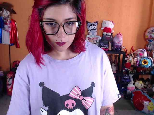 MissMia webcam