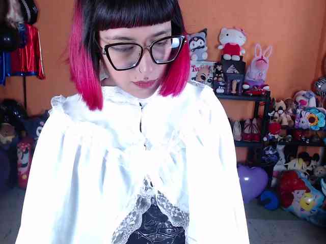 MissMia webcam