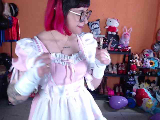 MissMia webcam