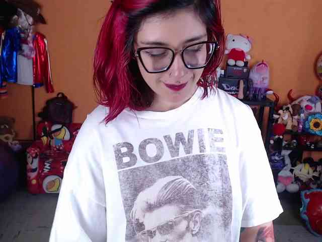 MissMia webcam