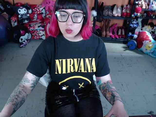 MissMia webcam