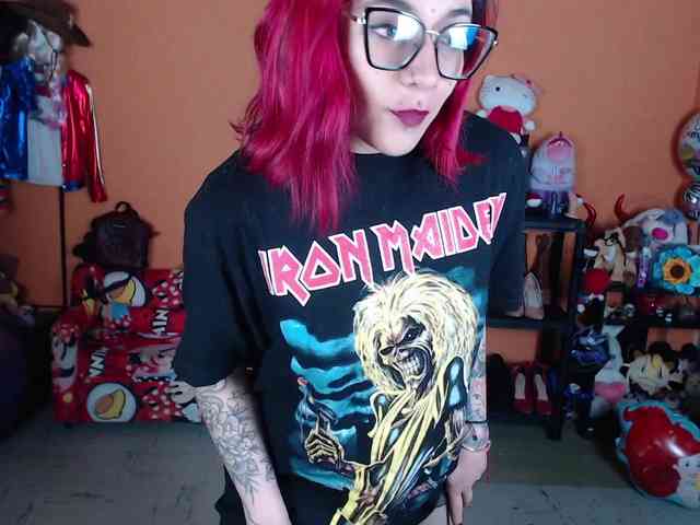MissMia webcam