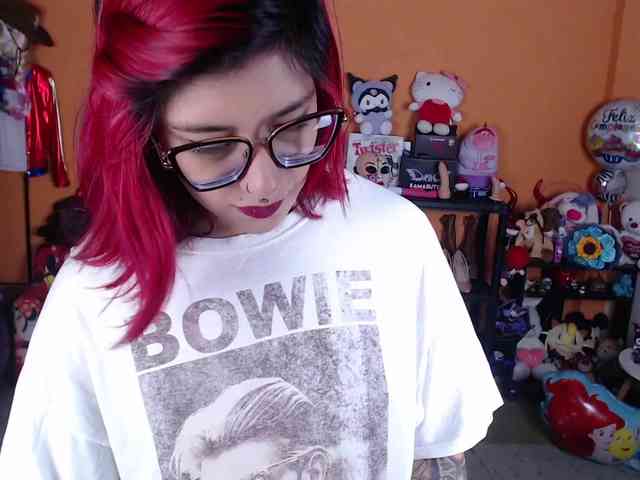 MissMia webcam