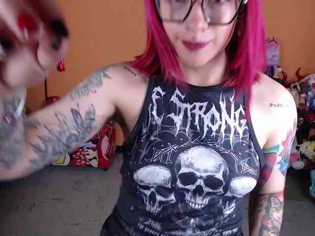 MissMia webcam