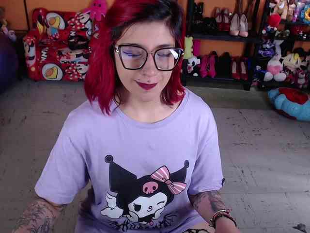 MissMia webcam