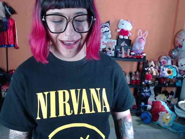 MissMia webcam