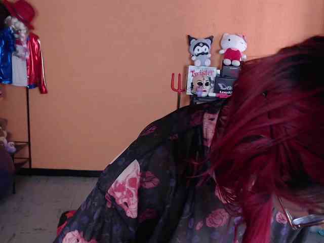 MissMia webcam