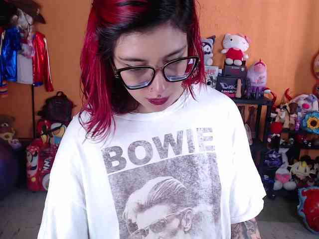 MissMia webcam