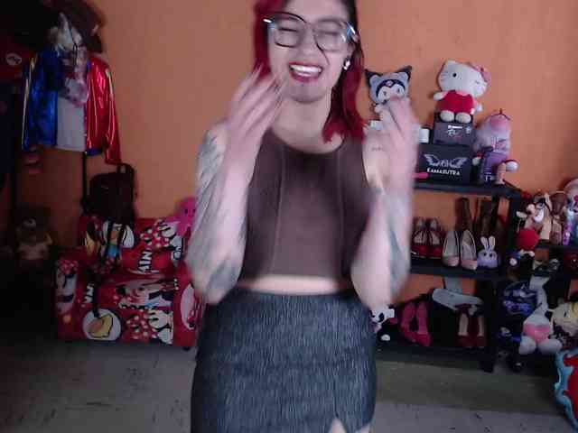 MissMia webcam