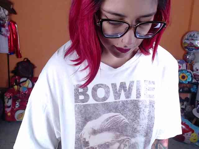 MissMia webcam