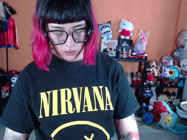 MissMia webcam