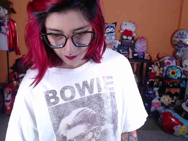MissMia webcam