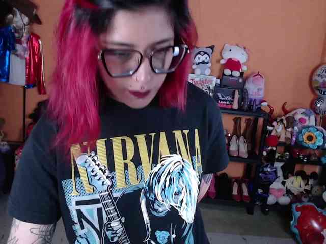 MissMia webcam
