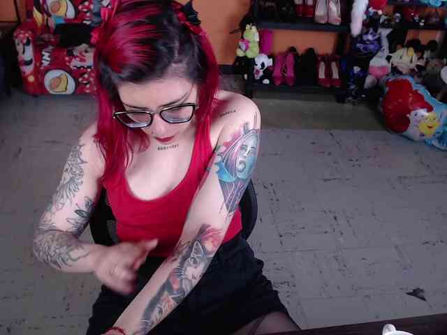 MissMia webcam