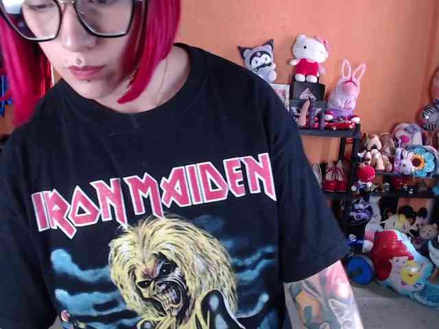 MissMia webcam