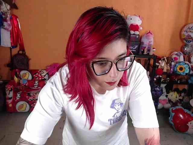 MissMia webcam