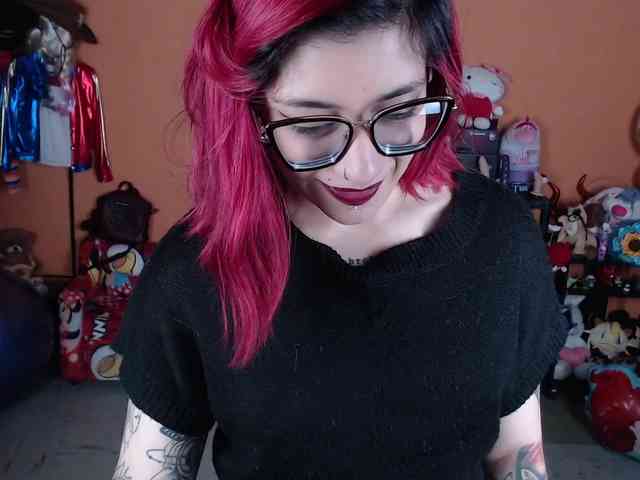 MissMia webcam