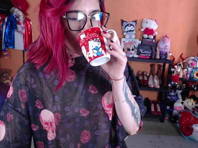 MissMia webcam