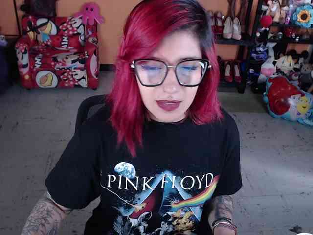 MissMia webcam