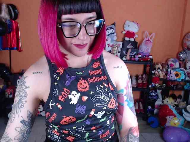 MissMia webcam