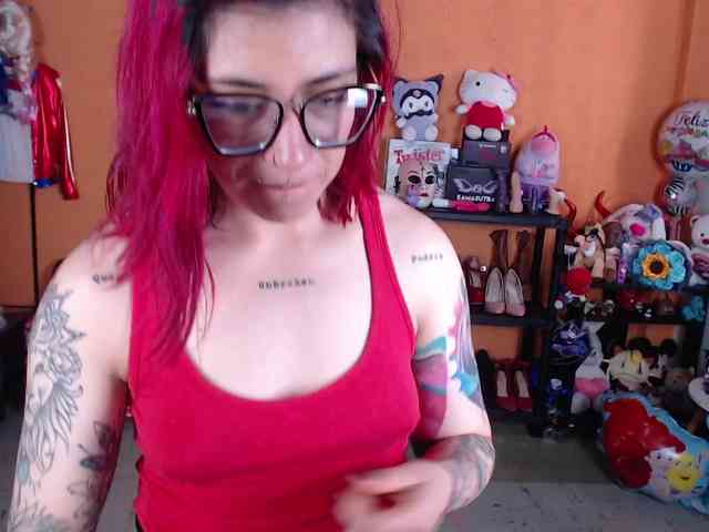MissMia webcam