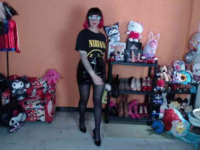 MissMia webcam