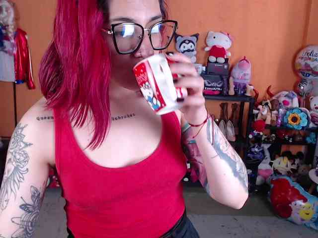 MissMia webcam