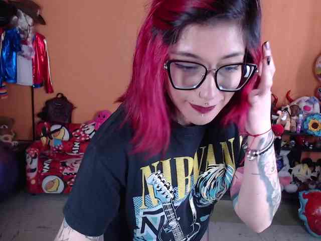 MissMia webcam
