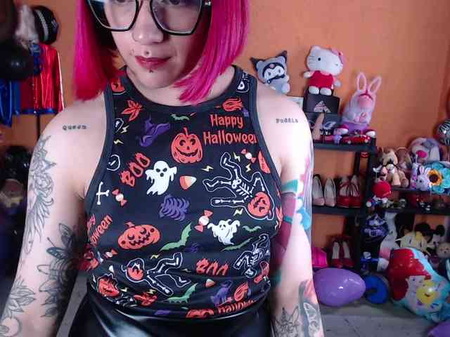 MissMia webcam