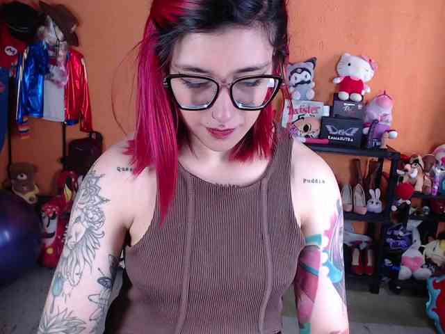 MissMia webcam