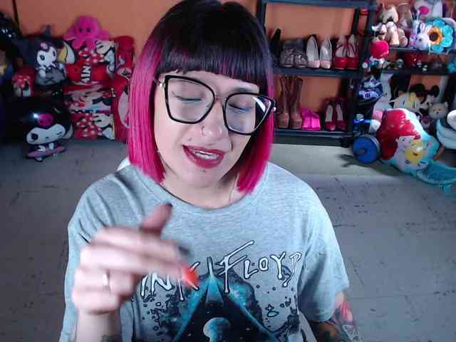 MissMia webcam