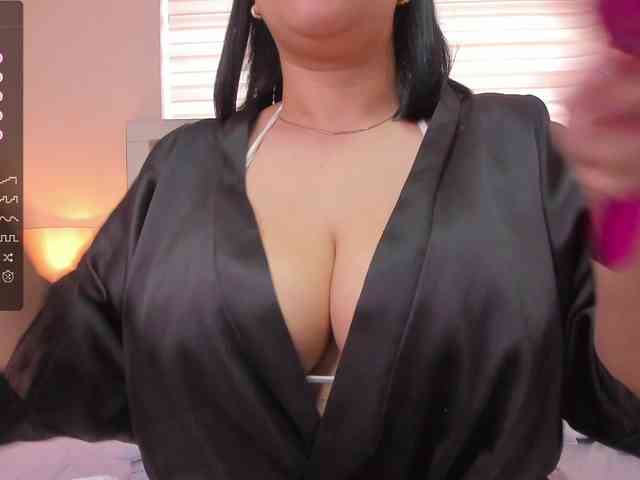 IrisEvans webcam