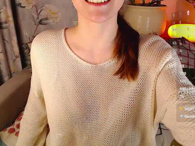 Robin-02's BongaCams show and profile