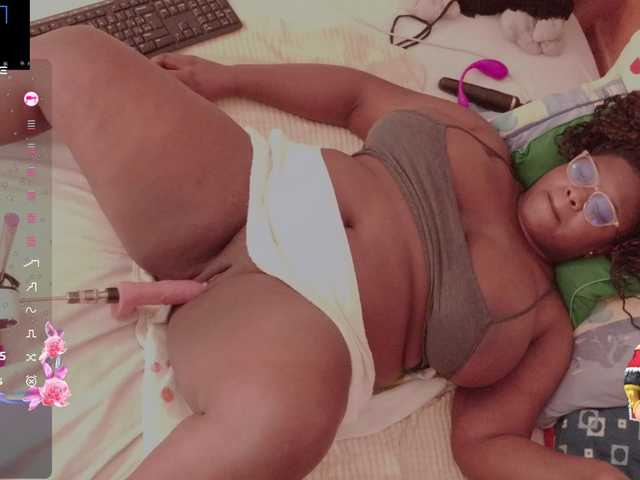 jhoxy-m's BongaCams show and profile