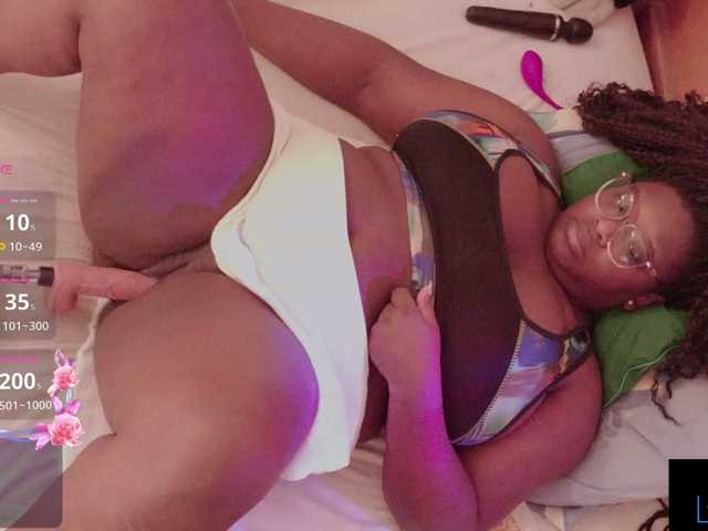 jhoxy-m's BongaCams show and profile