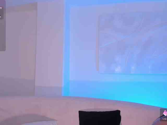 LindseyCox webcam