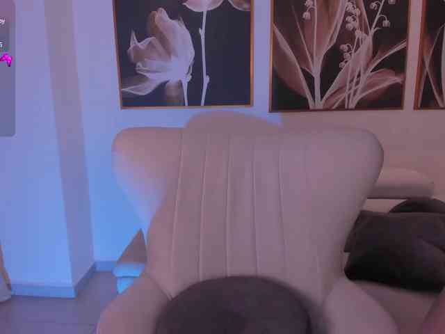 LindseyCox webcam