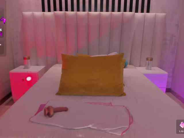 LindseyCox LindseyCox