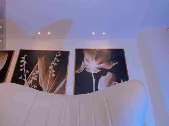 LindseyCox webcam