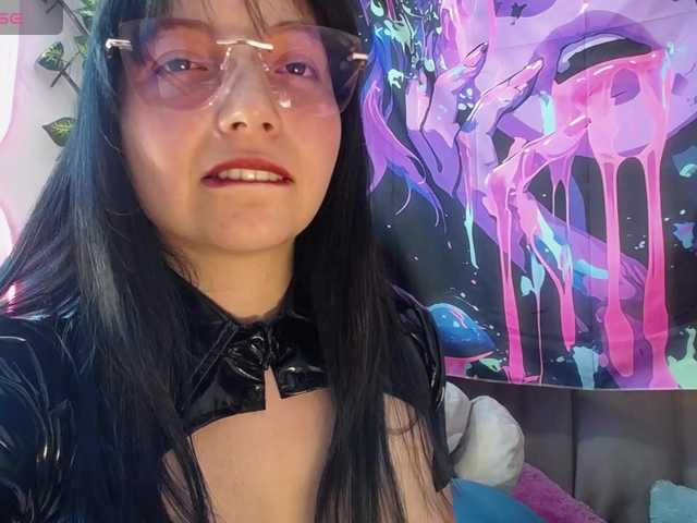 Pompita's BongaCams show and profile